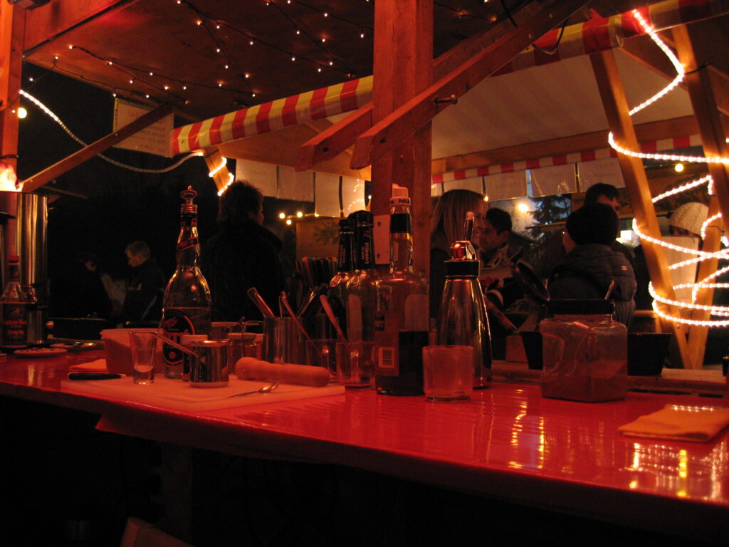 31 Theke Weihnachtsbude bietet heißen Caipi Chai und Cocktails